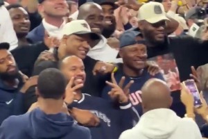 疯三总决赛，看看今天谁（又）来了...